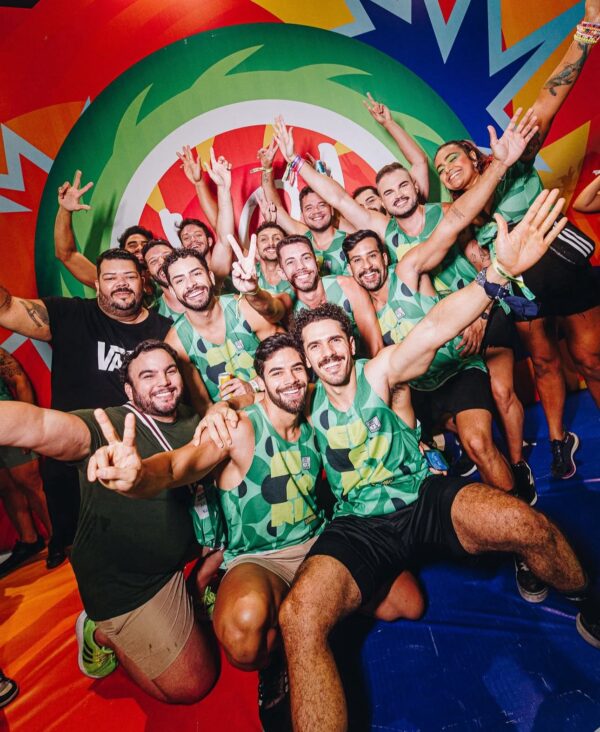 Pacote para o Carnatal de 2025 com transporte Fortaleza/Natal/Fortaleza + Hospedagem com 3 diárias   + Transfer de Ida para Folia durante os 3 dias por apenas R$ 599,90 por pessoa. - Imagem 2